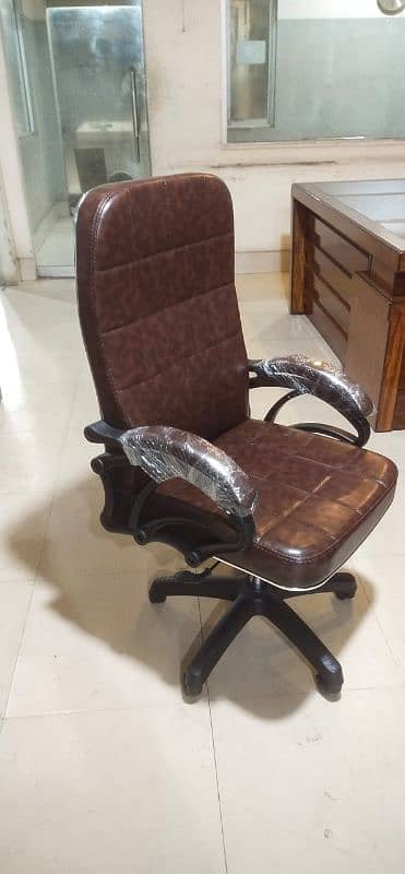 VIP office Boss revolving chair/ executive chair / counter chair 6