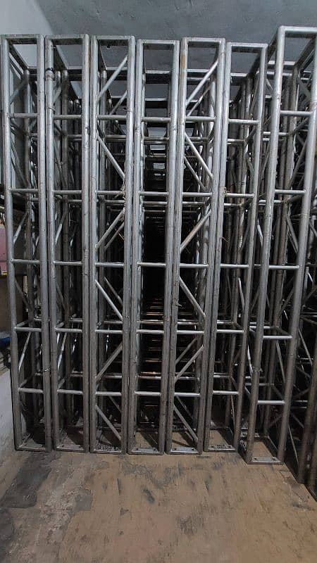 Aluminum truss trussing 2