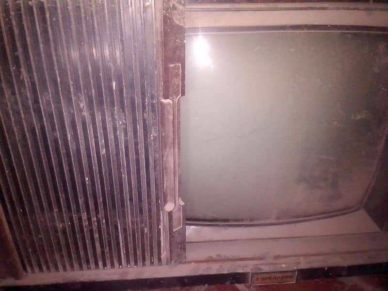 old tv 4