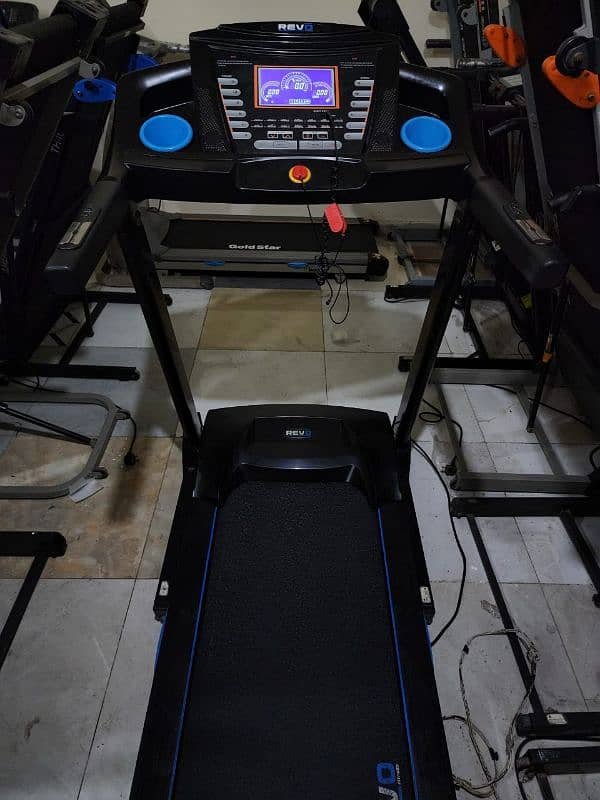 treadmils. (0309 5885468). gym cycles. spin bikes. ellapticals 14