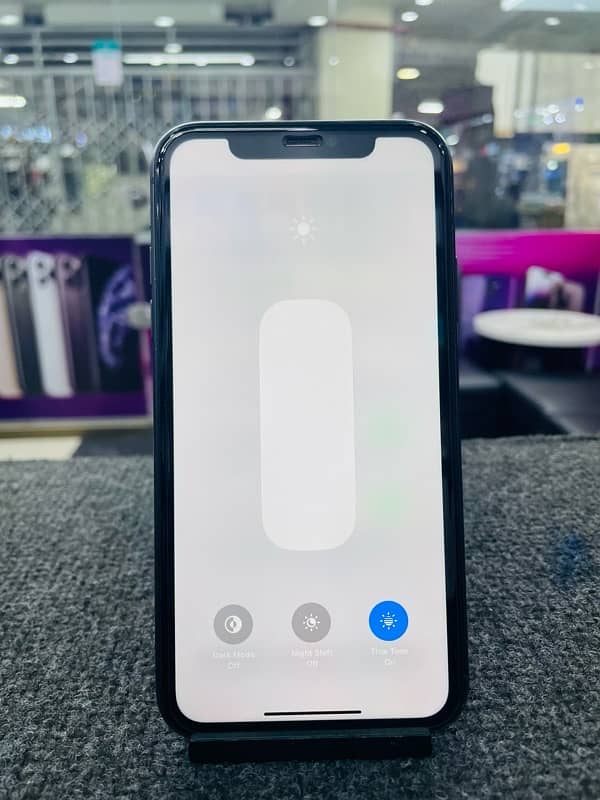 iPhone 11 64GB 5