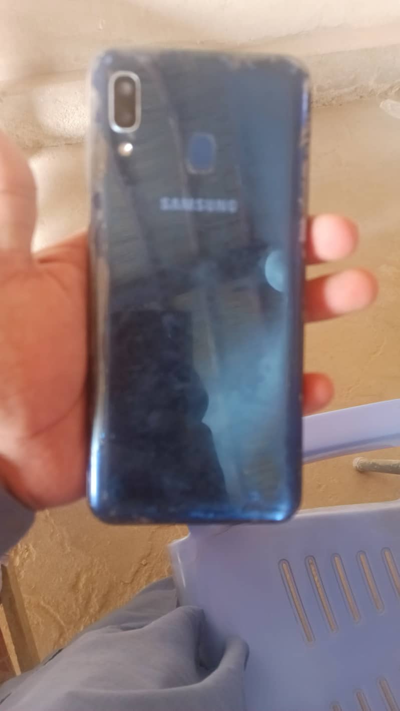 Samsung A20 0