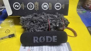 Rode VideoMic GO Lightweight On-Camera Microphone