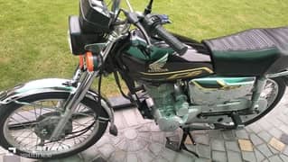 Honda 125 special edition black low mileage