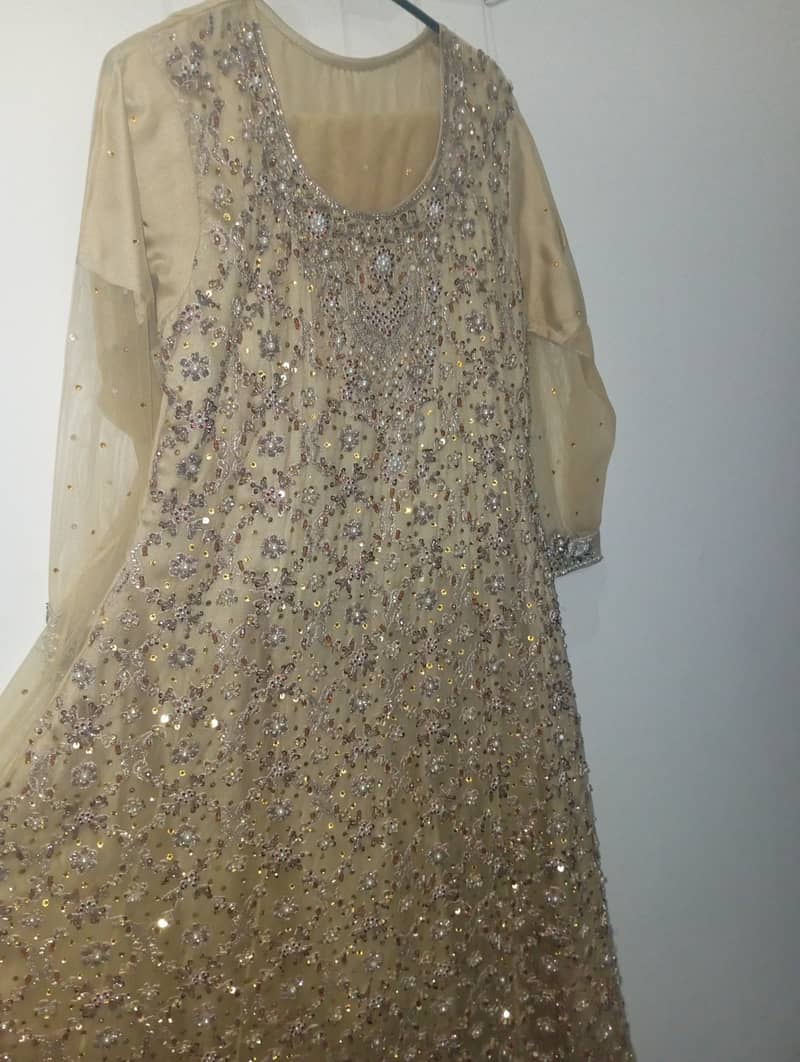 * Bridal Walima maxi * It is only 1 time use 5