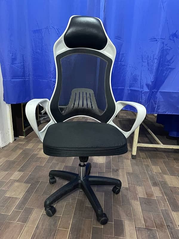 Gaming and office comfortable chair 2