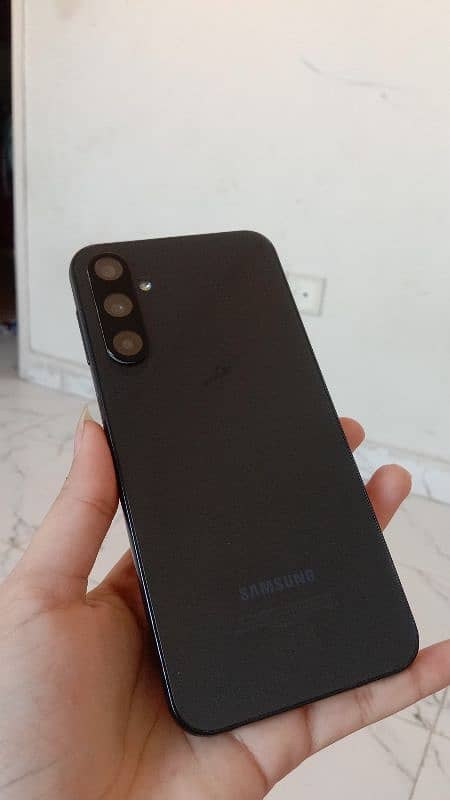 Samsung A24 2