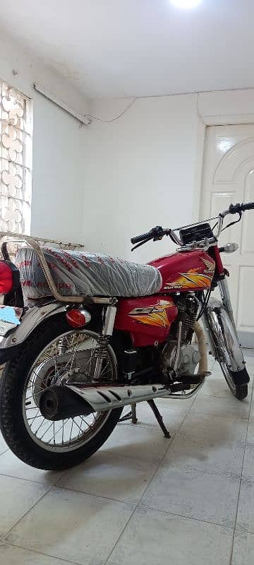 Honda 125 Karachi sealed bike 0