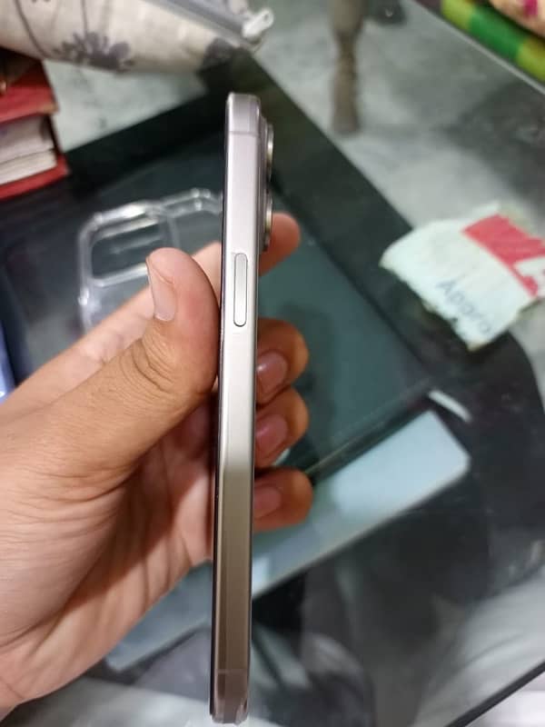 Iphone 15 Pro Max 512 Gb PTA approved 5