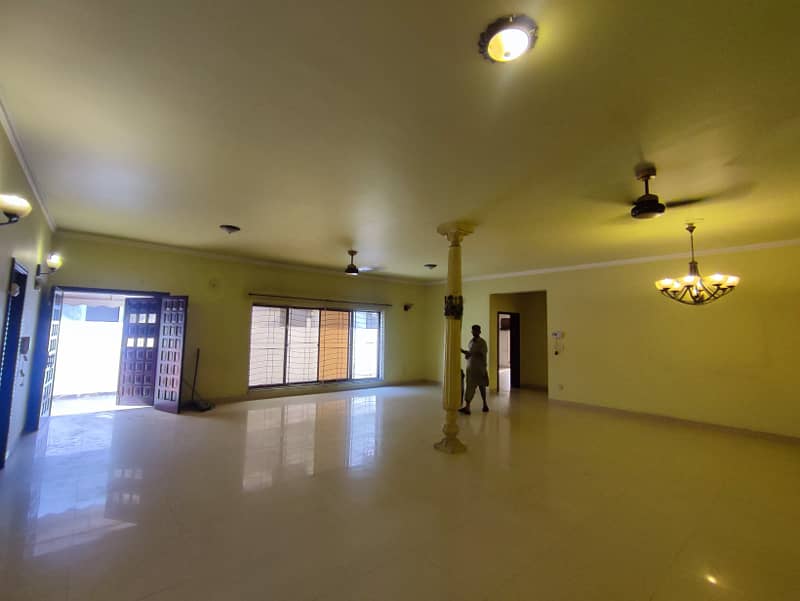 1 Kanal Single Story House for Rent in Shaheen Block Bahria Town Lahore 0