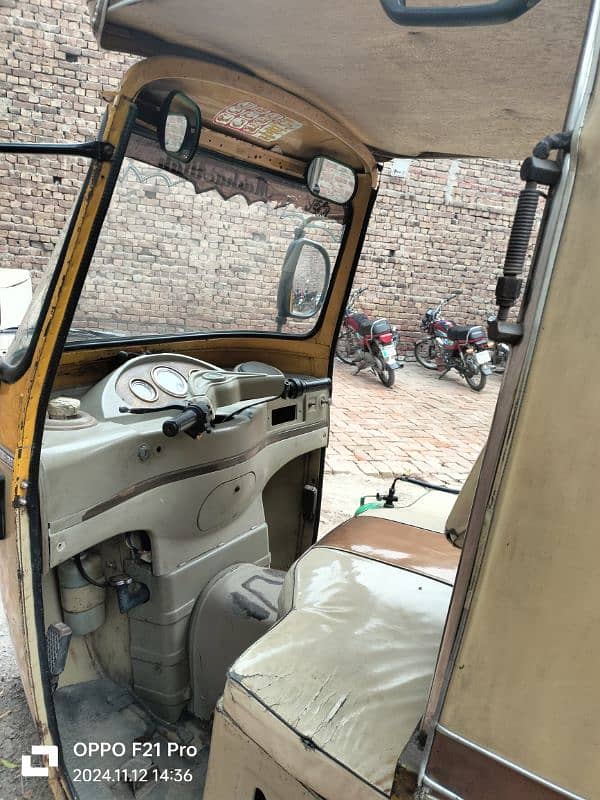 200cc Rickshaw for sale 8