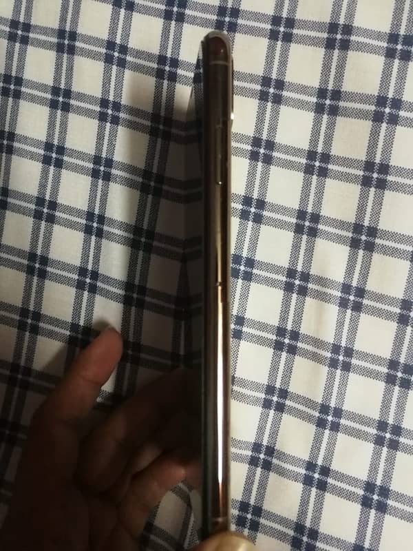 iPhone xsmax rose gold 3