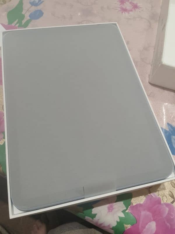 Ipad 10th generation 64Gb wifi. 4