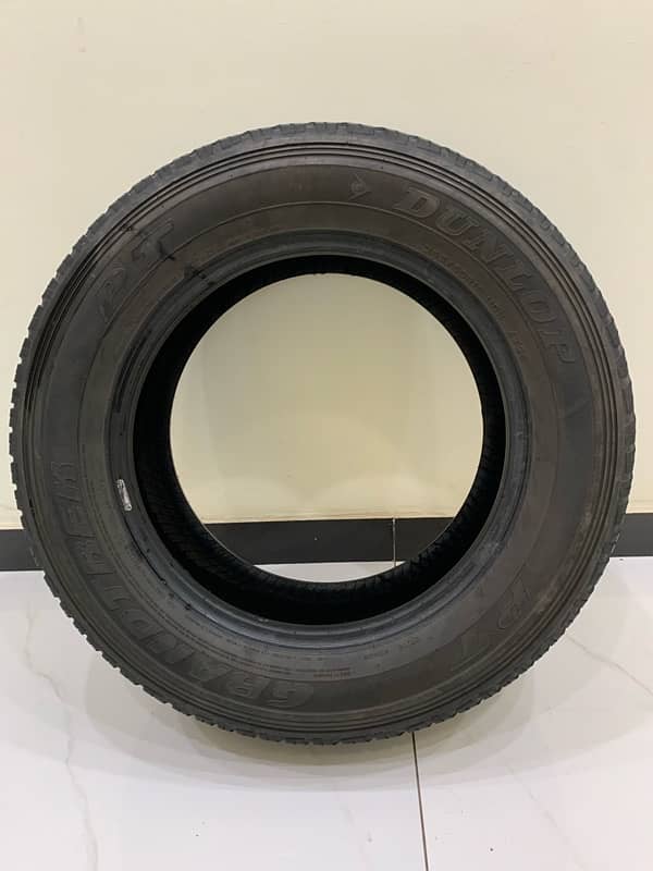 Dunlop 265/60/R18 Fortuner Tyres 1