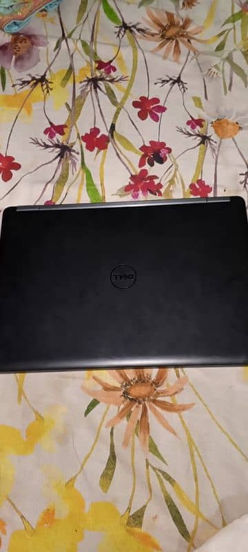 Urgent Sale Core i3   5 Generation  10/10 0