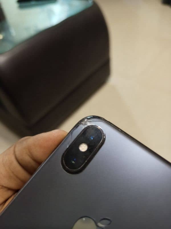 I am selling my iPhone x non pta fu 64gb 0