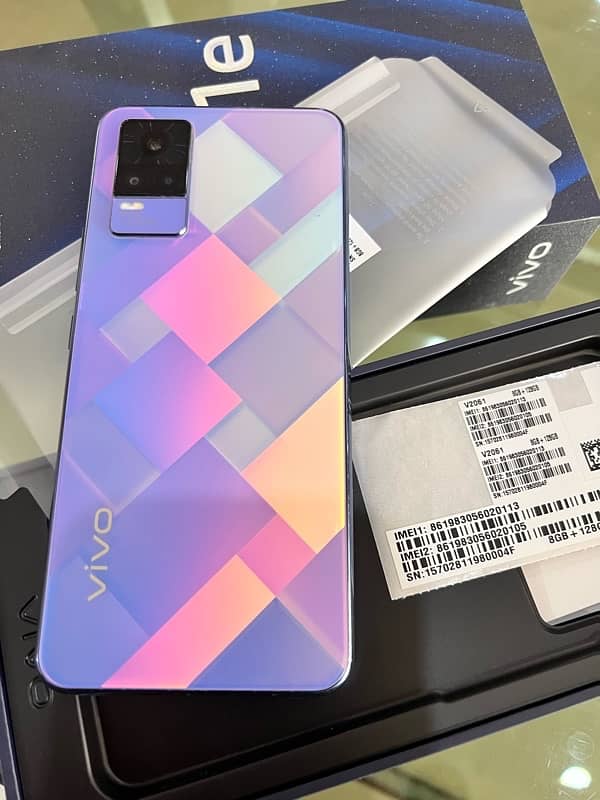 vivo V21e 4