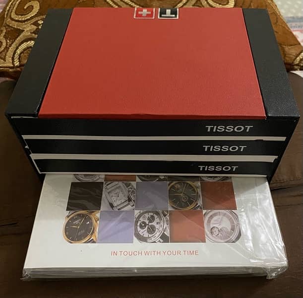 Tissot PRX Quartz 40mm (Original) for sale in warrenty 4