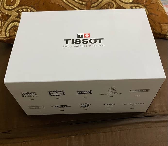 Tissot PRX Quartz 40mm (Original) for sale in warrenty 5