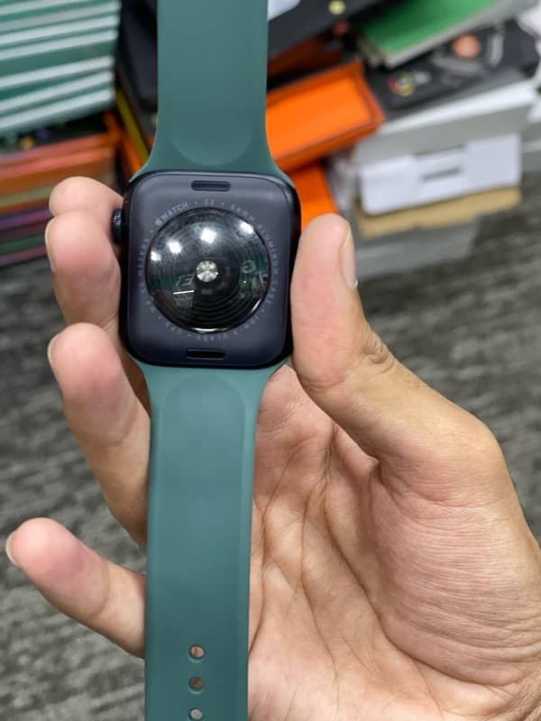 7th generation of apple watch series se 4