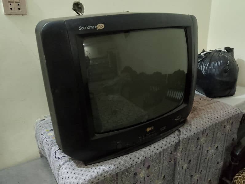 TV  LG 0