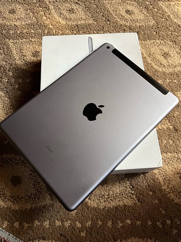 Ipad 6th generation 128gb PTA Official Approved 0