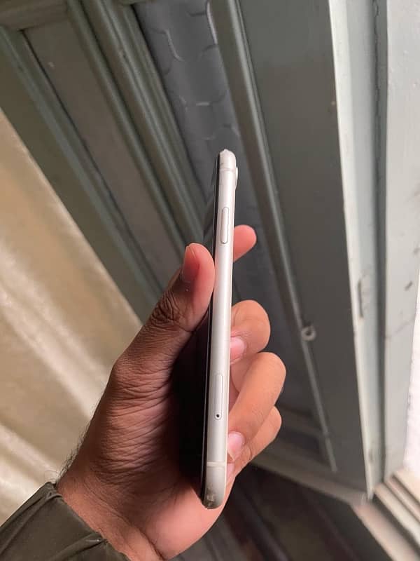 iPhone XR jv 64gb 2