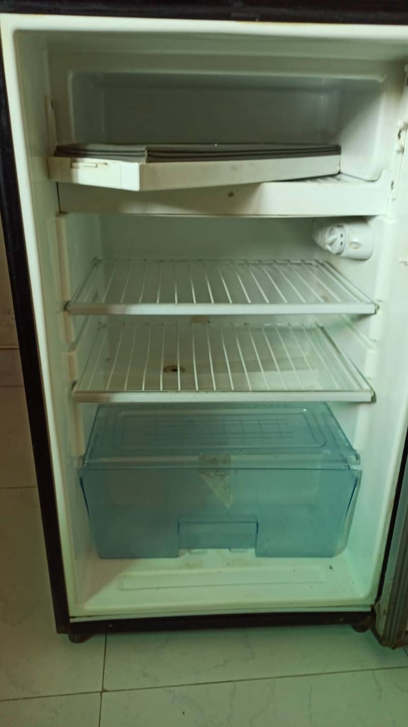 Dawlance Room Refrigerator Urgent Sale 3