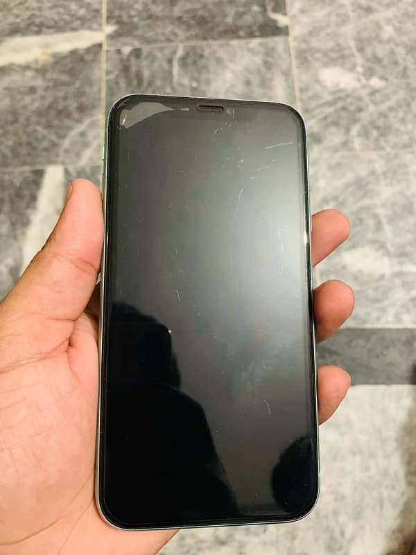 iphone 11 JV 64GB 4