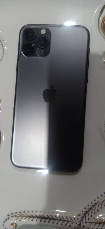 iphone 11 pro 5