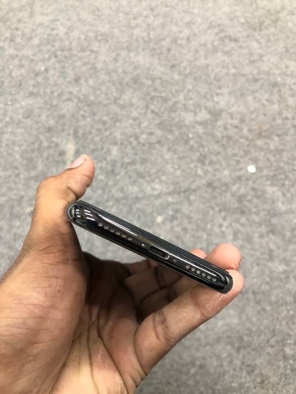 iPhone X 64 official approved 2