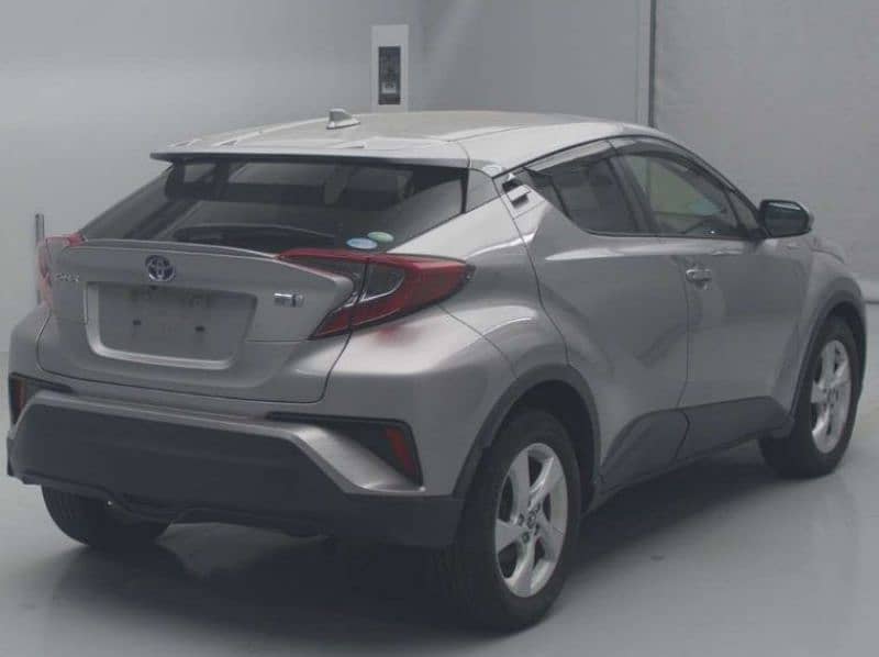 Toyota C-HR 2024 0