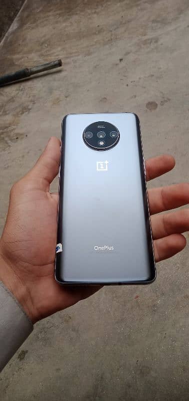 OnePlus 7T 3