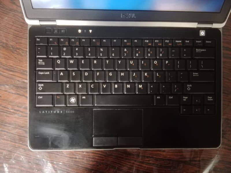 Dell Laptop Core i7 3rd Generation Latitude E6230 2