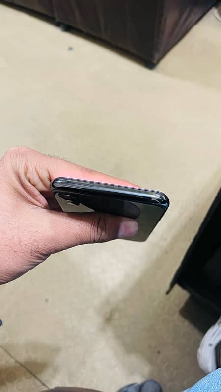 iphone x pta approved 256 gb 5