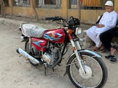 honda 125 2024 red