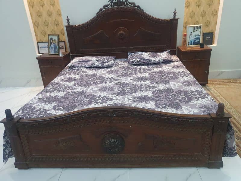 king bed 2