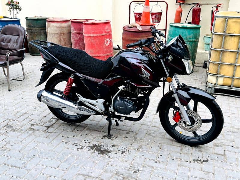 Honda Cb 150f 3