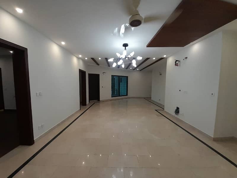 Kanal Lower Portion 3 Bed Available For Rent In Sui Gas Society 8