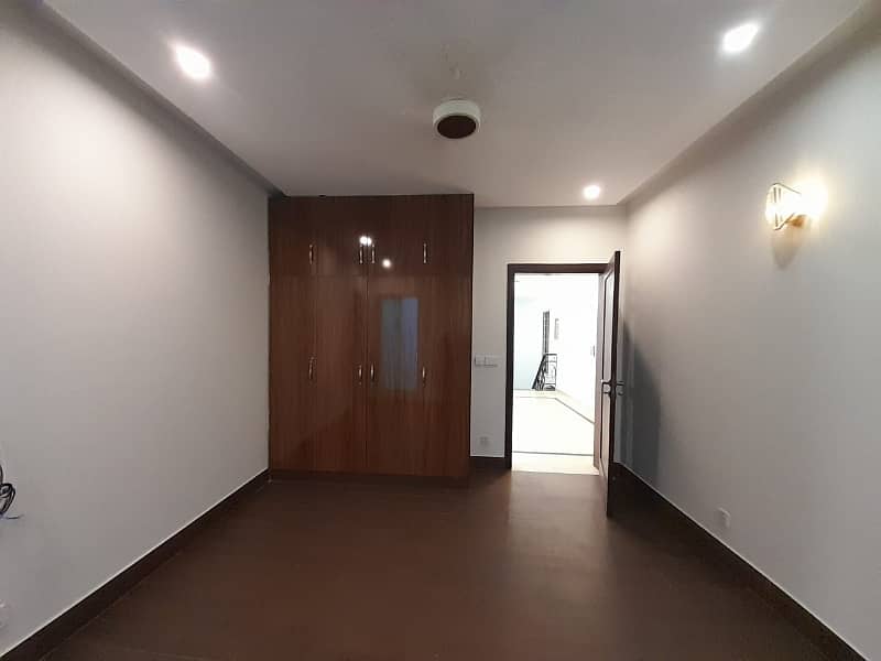 Kanal Lower Portion 3 Bed Available For Rent In Sui Gas Society 10