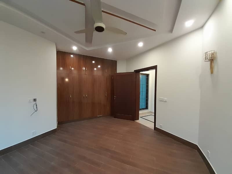 Kanal Lower Portion 3 Bed Available For Rent In Sui Gas Society 12