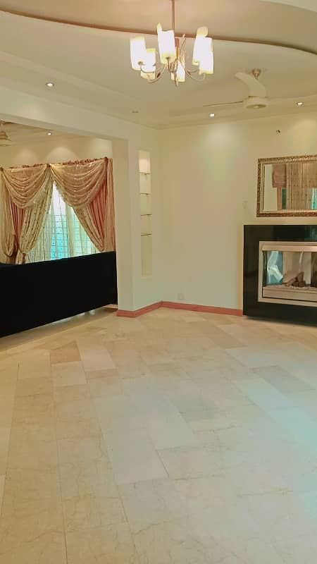 2Knaal 7bed house available for rent in dha phase 5 2