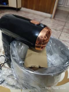 hand mixer