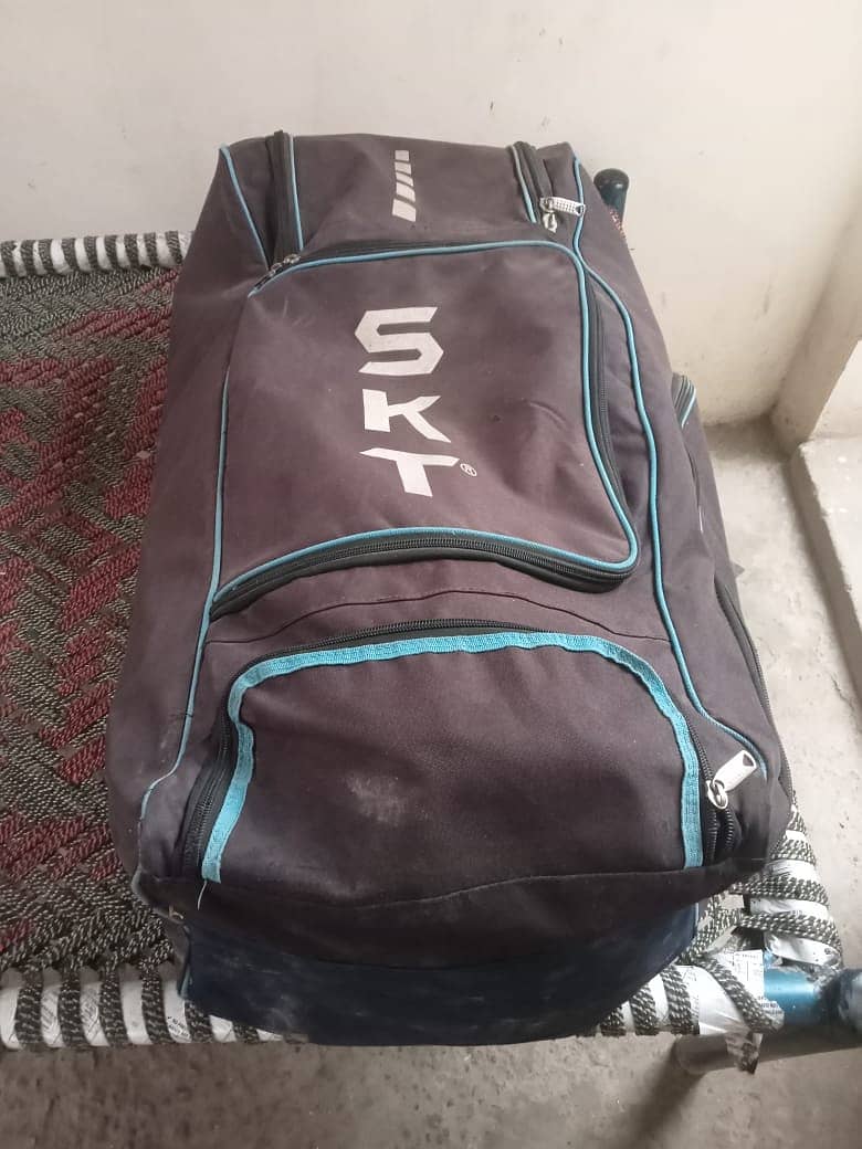 Complete cricket kit 1