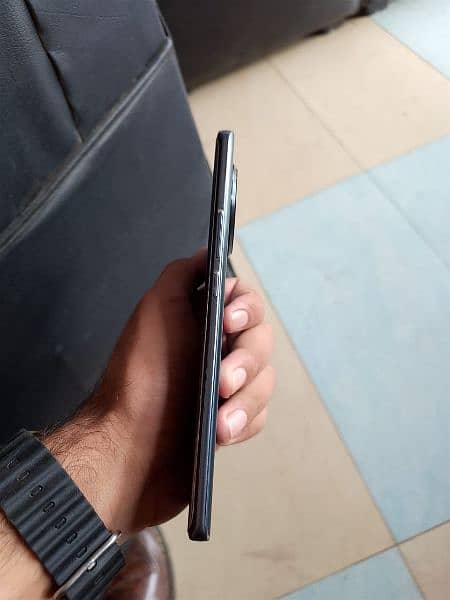 Tecno spark 20 pro+ 2