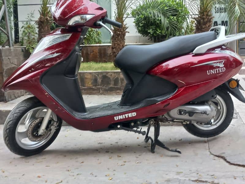 United scooty 11