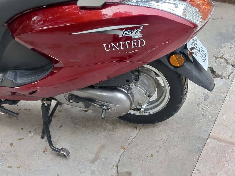 United scooty 14