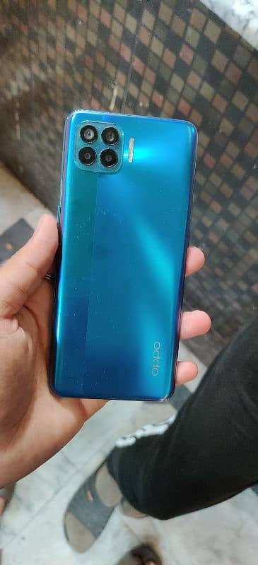 OPPO F17 PRO 1