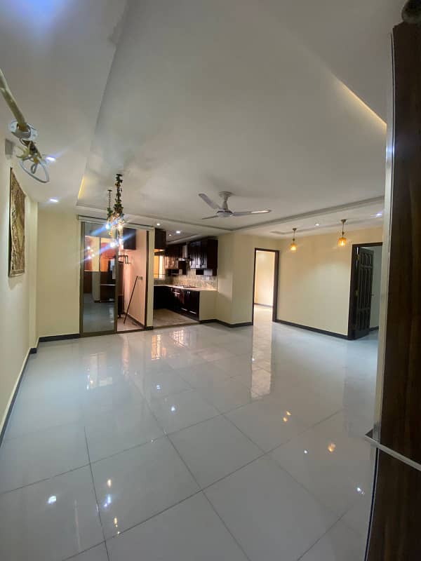 3 bedroom unfurnished apartment available for Rent in E-11 3