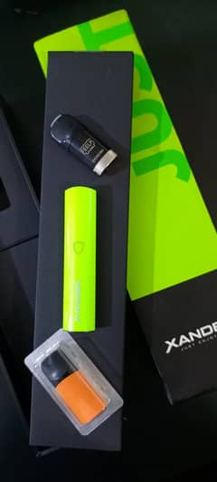 Xander Pod With 2 Refill Coils and 10ml Ejuice Gift